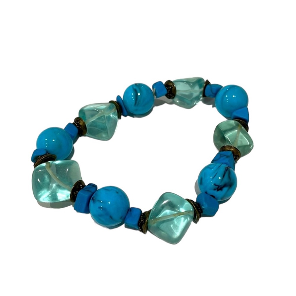 Turquoise and glass beaded elastic bracelet. NEW